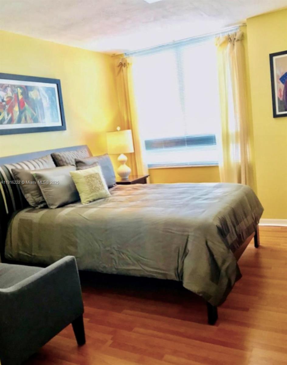 THE WAVERLY AT SOUTH BEAC - Residential Lease