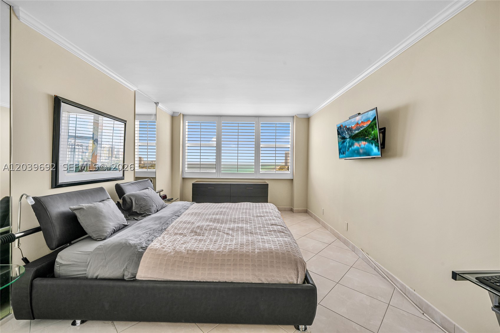 PARKER DORADO CONDO - Residential