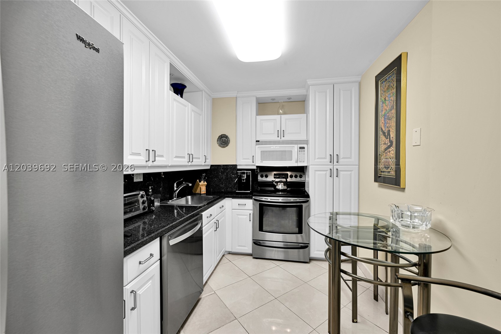 PARKER DORADO CONDO - Residential