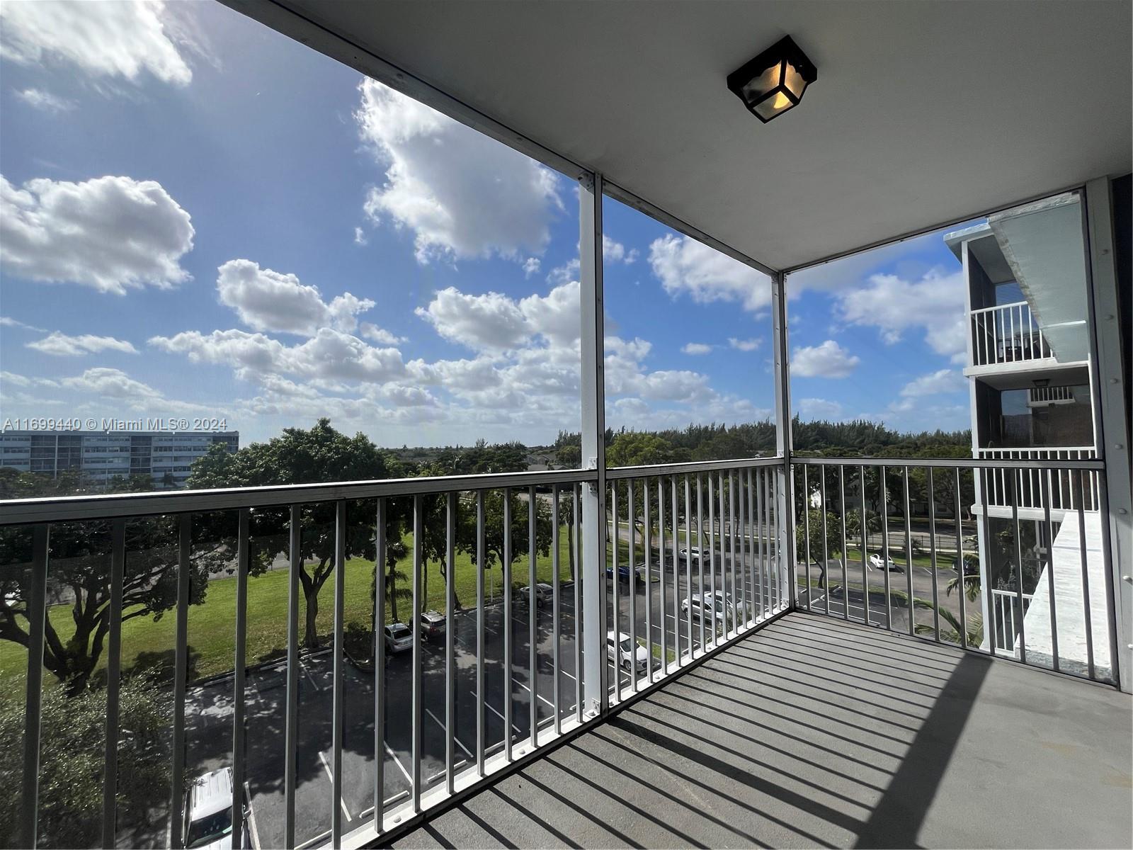ELLINGTON AT COUNTY LINE - Residential Lease