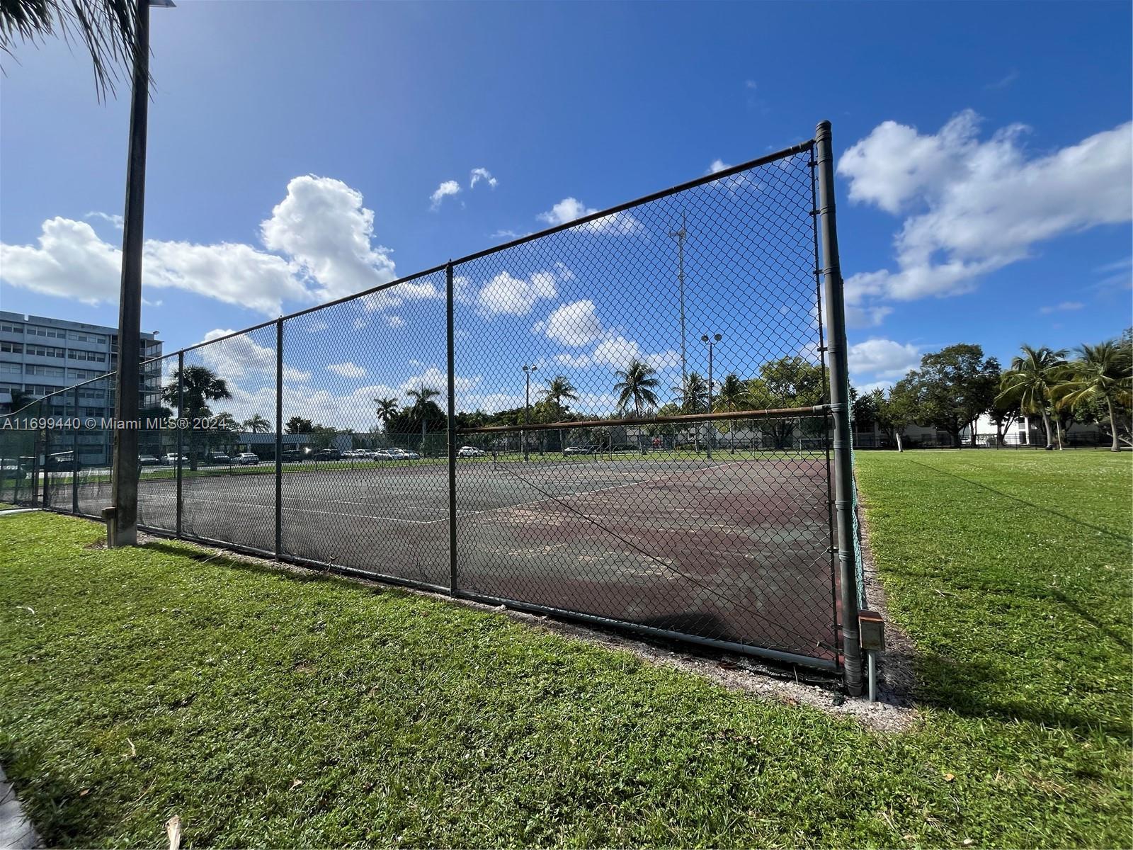 ELLINGTON AT COUNTY LINE - Residential Lease