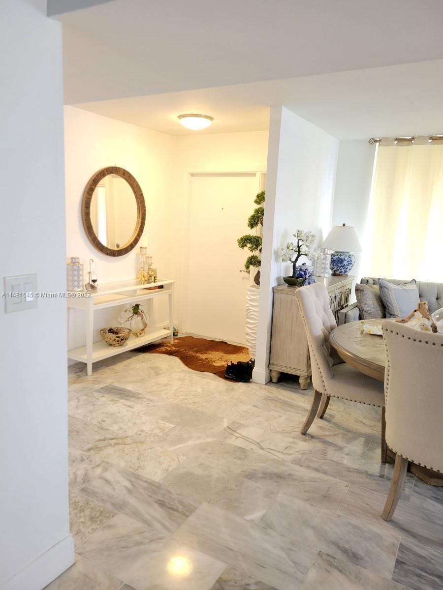 MISTY LAKE CONDO - Residential