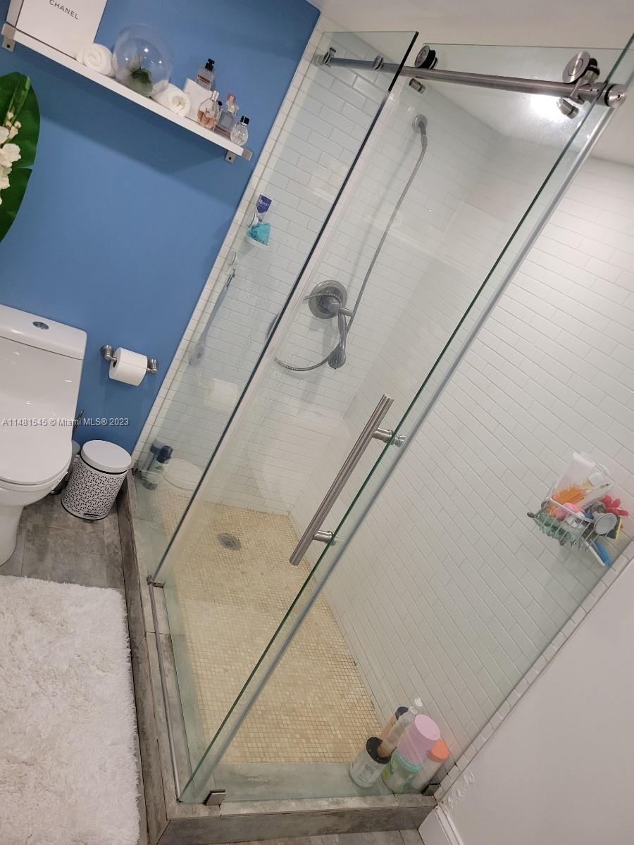 MISTY LAKE CONDO - Residential