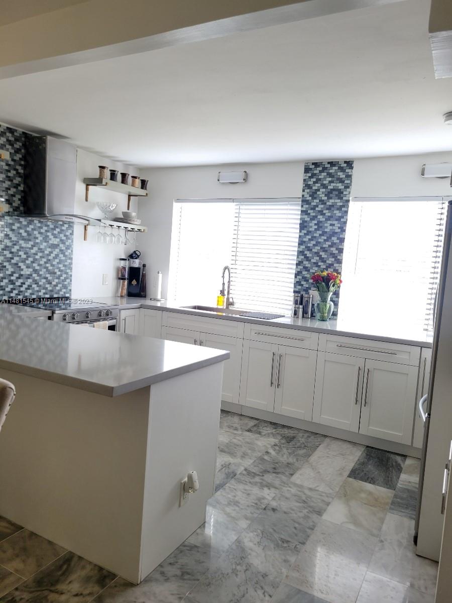 MISTY LAKE CONDO - Residential