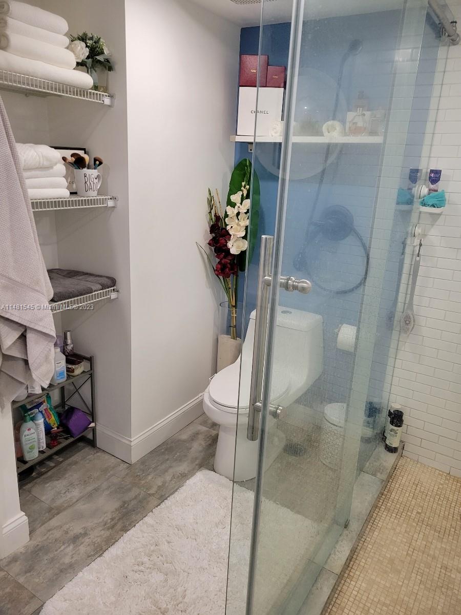 MISTY LAKE CONDO - Residential