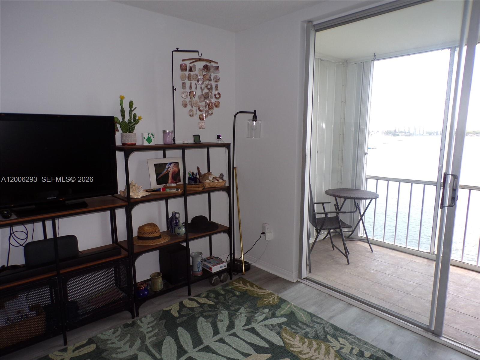 POINT EAST SEC 4 CONDO - Residential