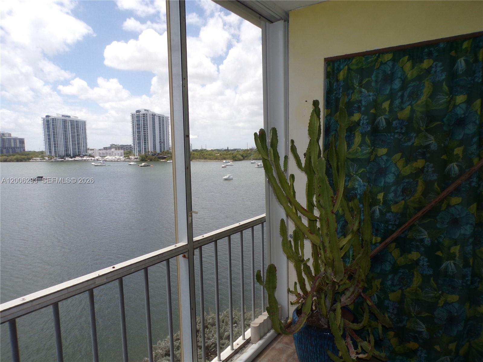 POINT EAST SEC 4 CONDO - Residential