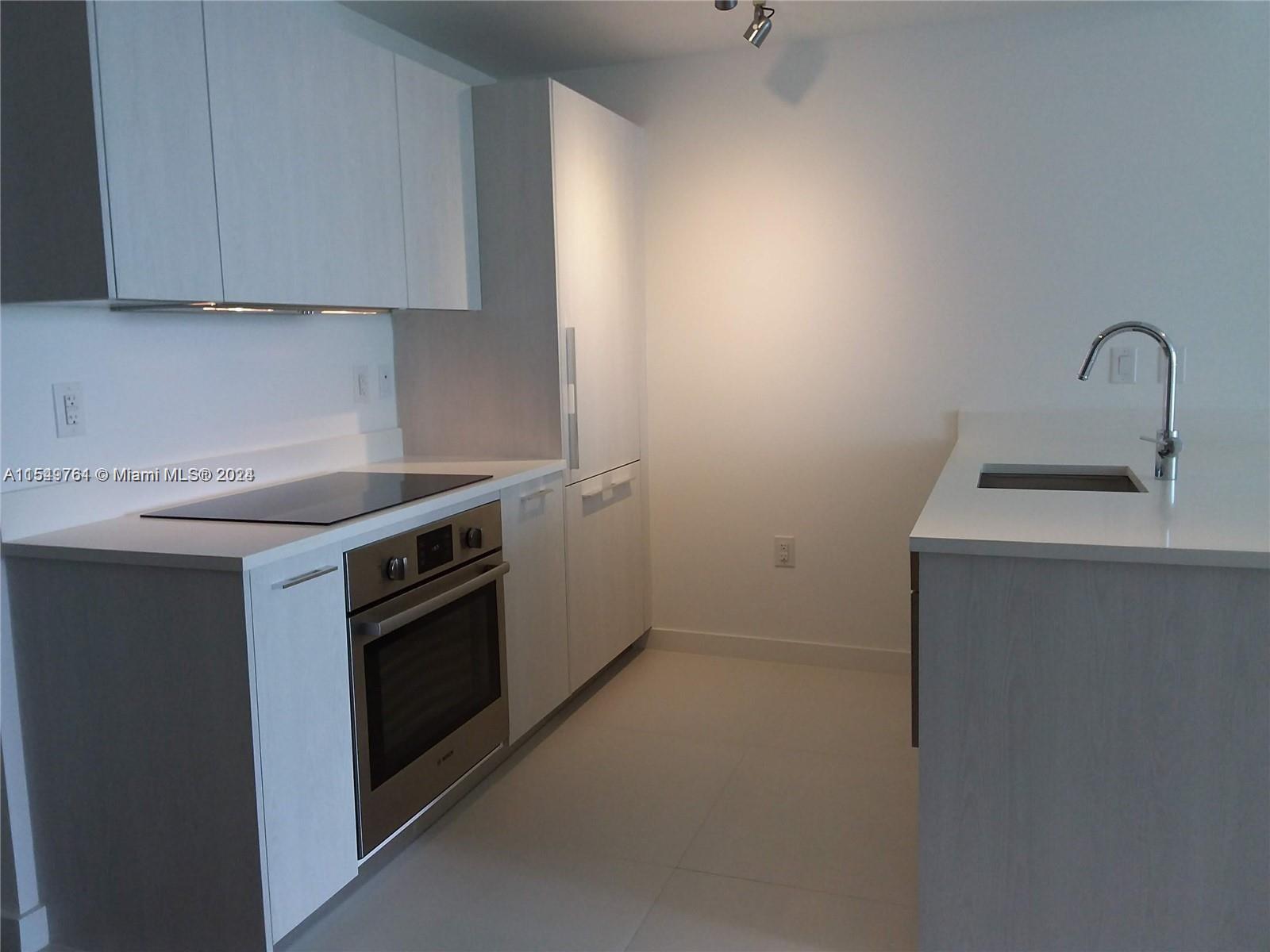 PARAISO BAYVIEWS CONDO - Residential