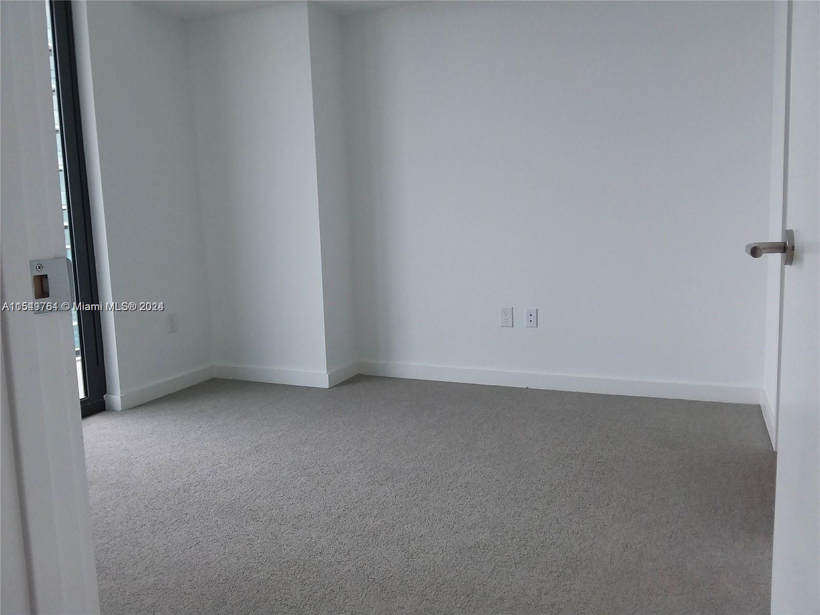 PARAISO BAYVIEWS CONDO - Residential