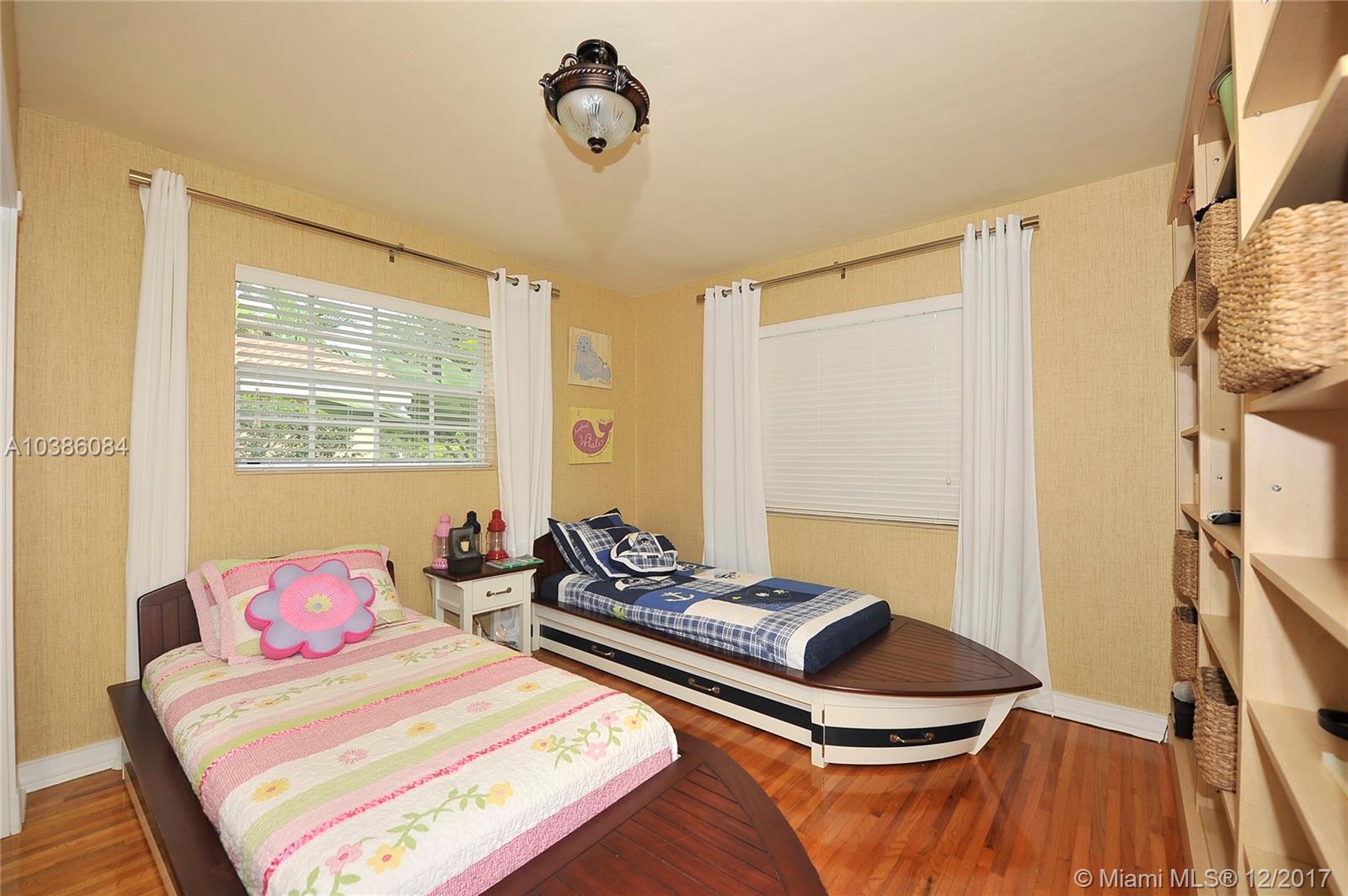 Coral Gables Riviera Sec - Residential Lease