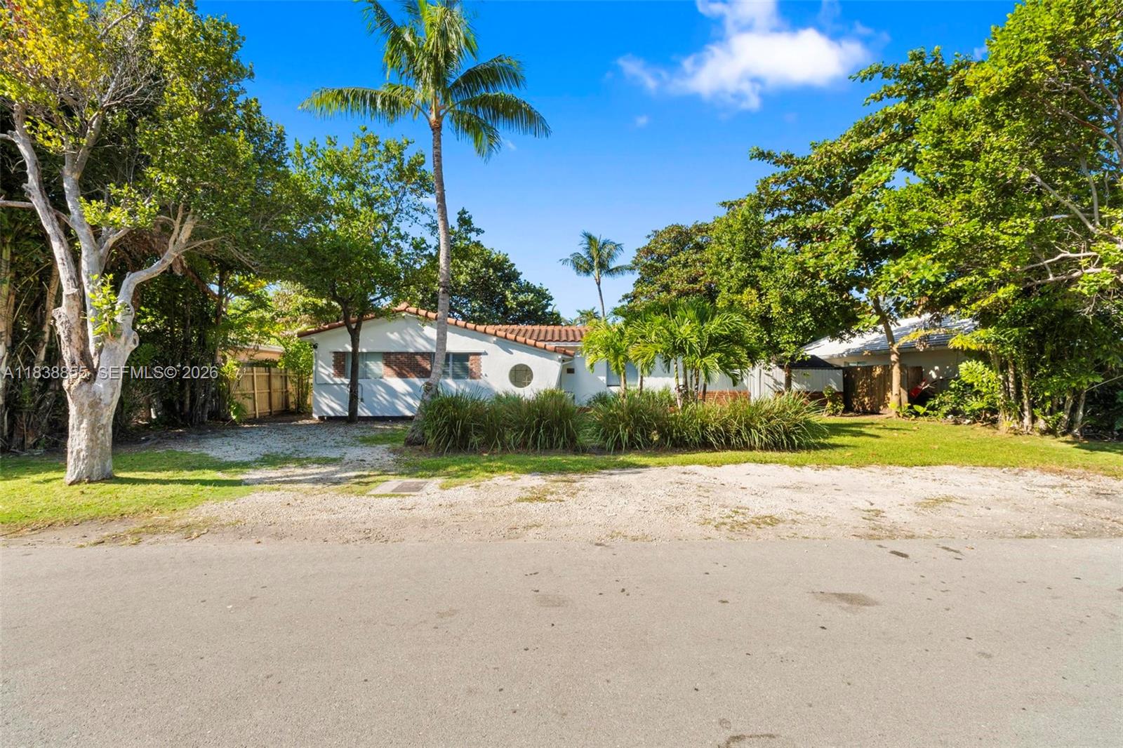 BISCAYNE KEY ESTATES - Residential