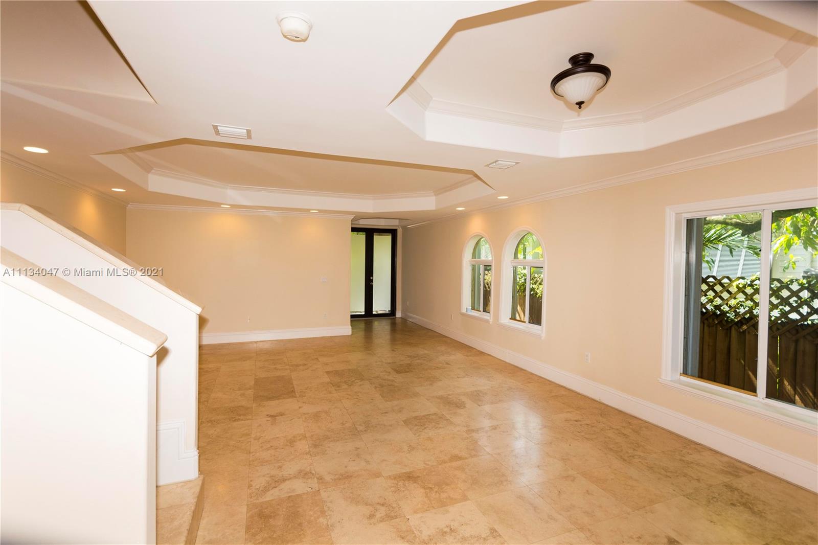 3060 OHIO STREET CONDO - Residential Lease