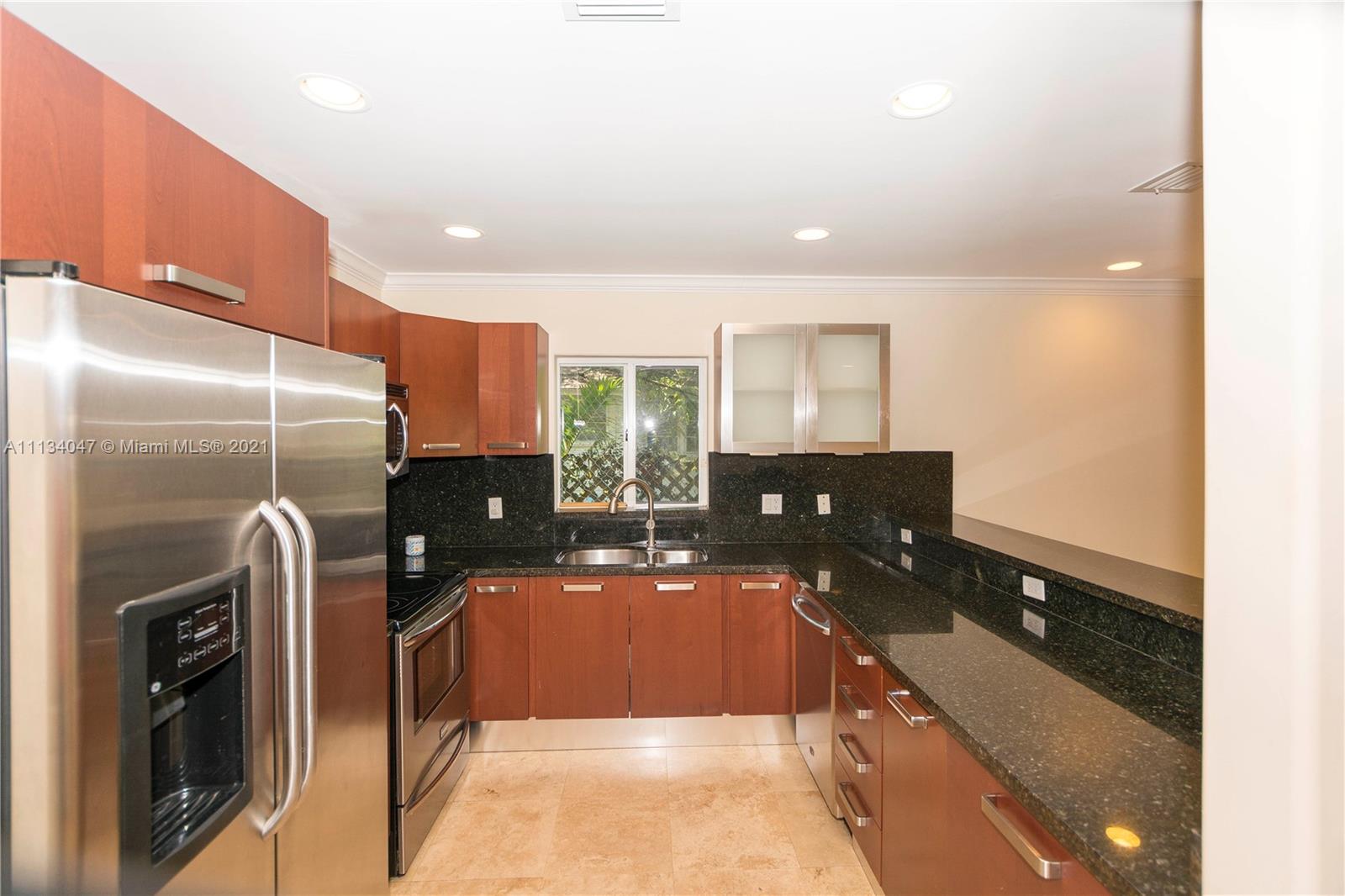3060 OHIO STREET CONDO - Residential Lease