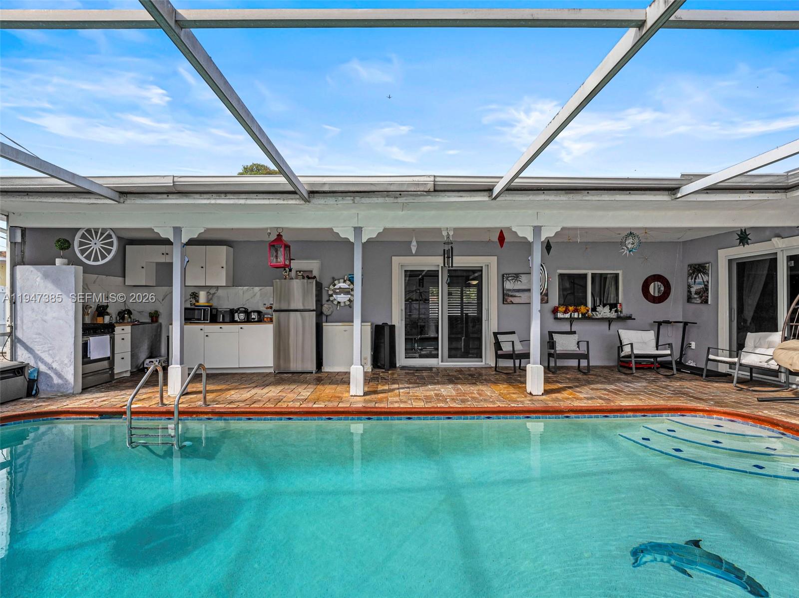 SUNRISE GOLF VILLAGE SEC - Residential