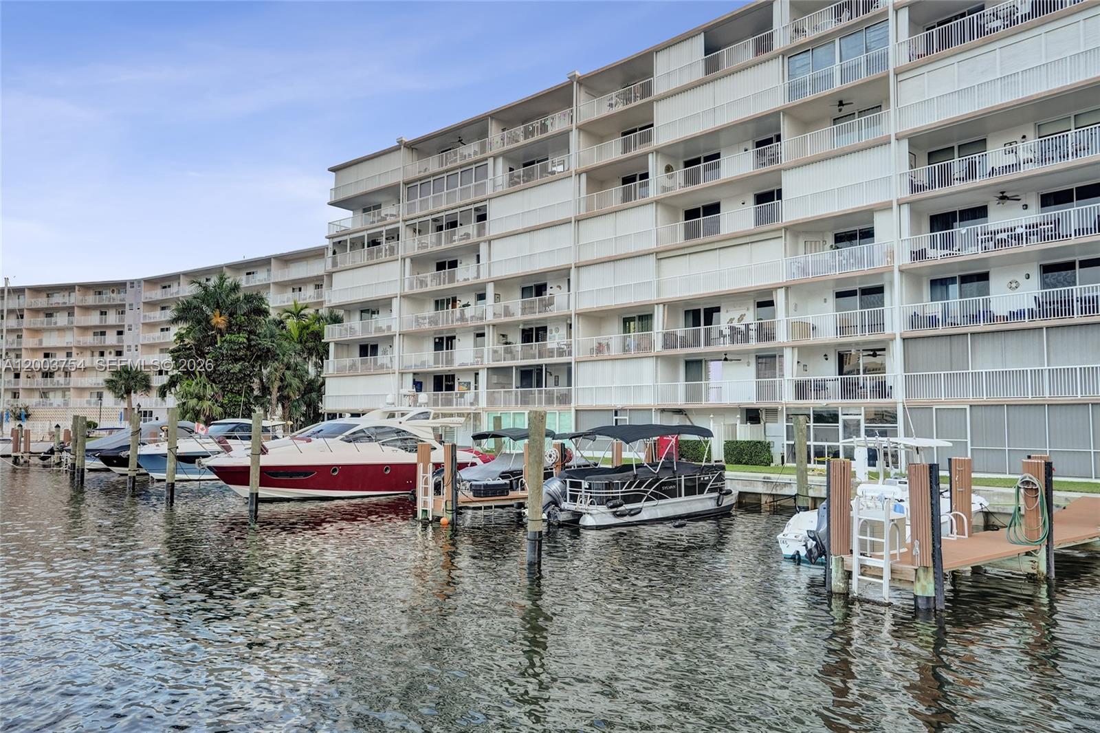 PARADISE TOWERS CO-OP - Residential