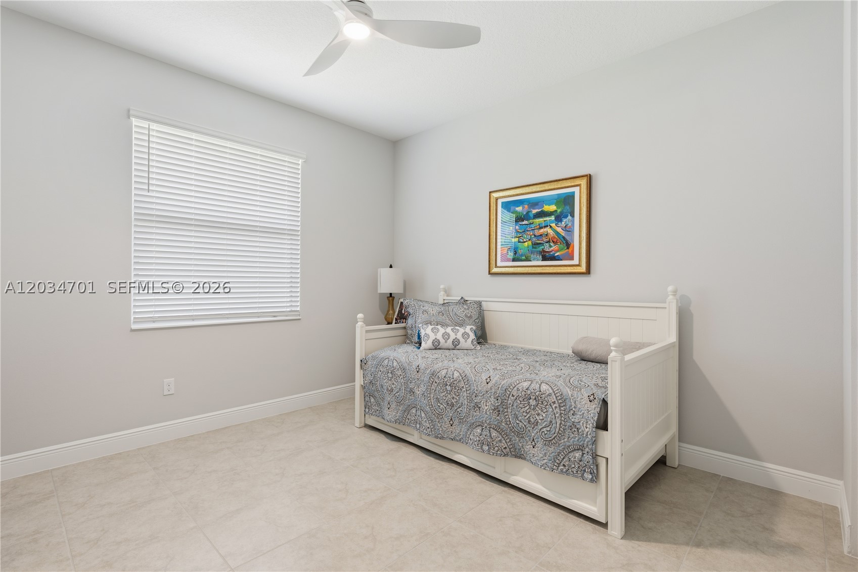 CRYSTAL FALLS OF VERO - Residential