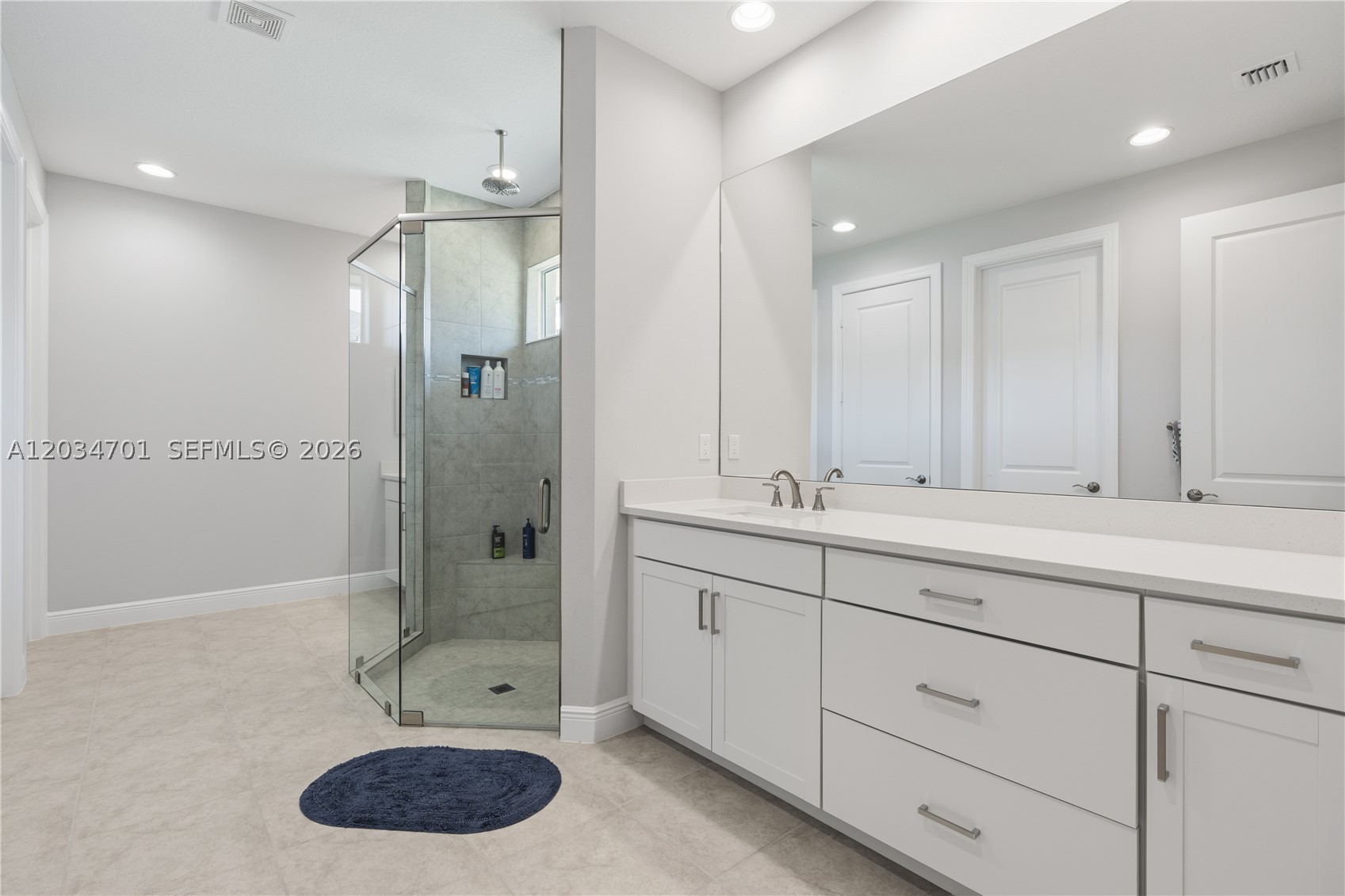 CRYSTAL FALLS OF VERO - Residential