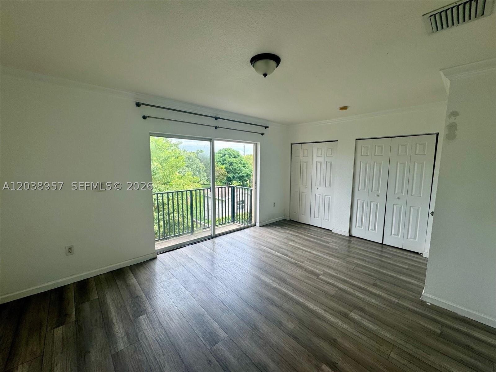 Bella Villagio - Residential