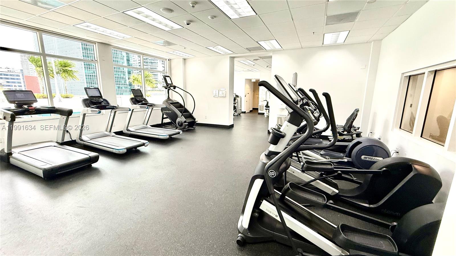 THE CLUB AT BRICKELL BAY - Residential