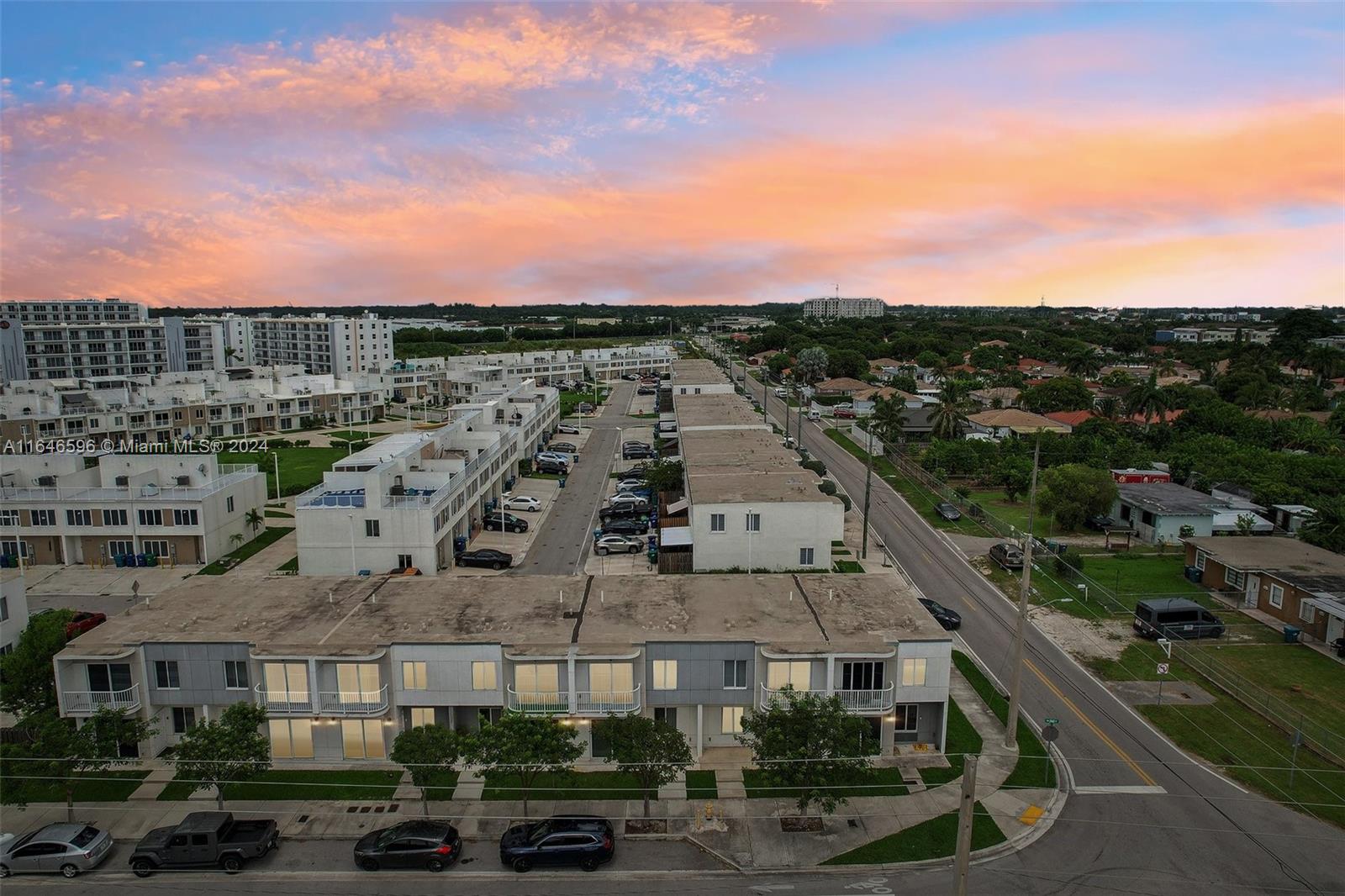 PARADISE GARDENS - Residential Lease