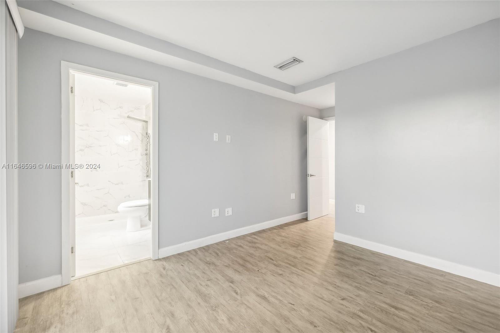 PARADISE GARDENS - Residential Lease
