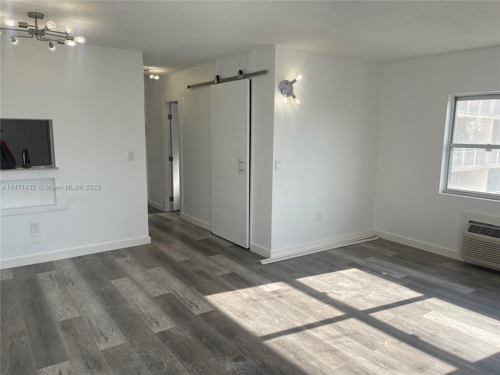 COASTAL TOWERS CONDO - Residential Lease