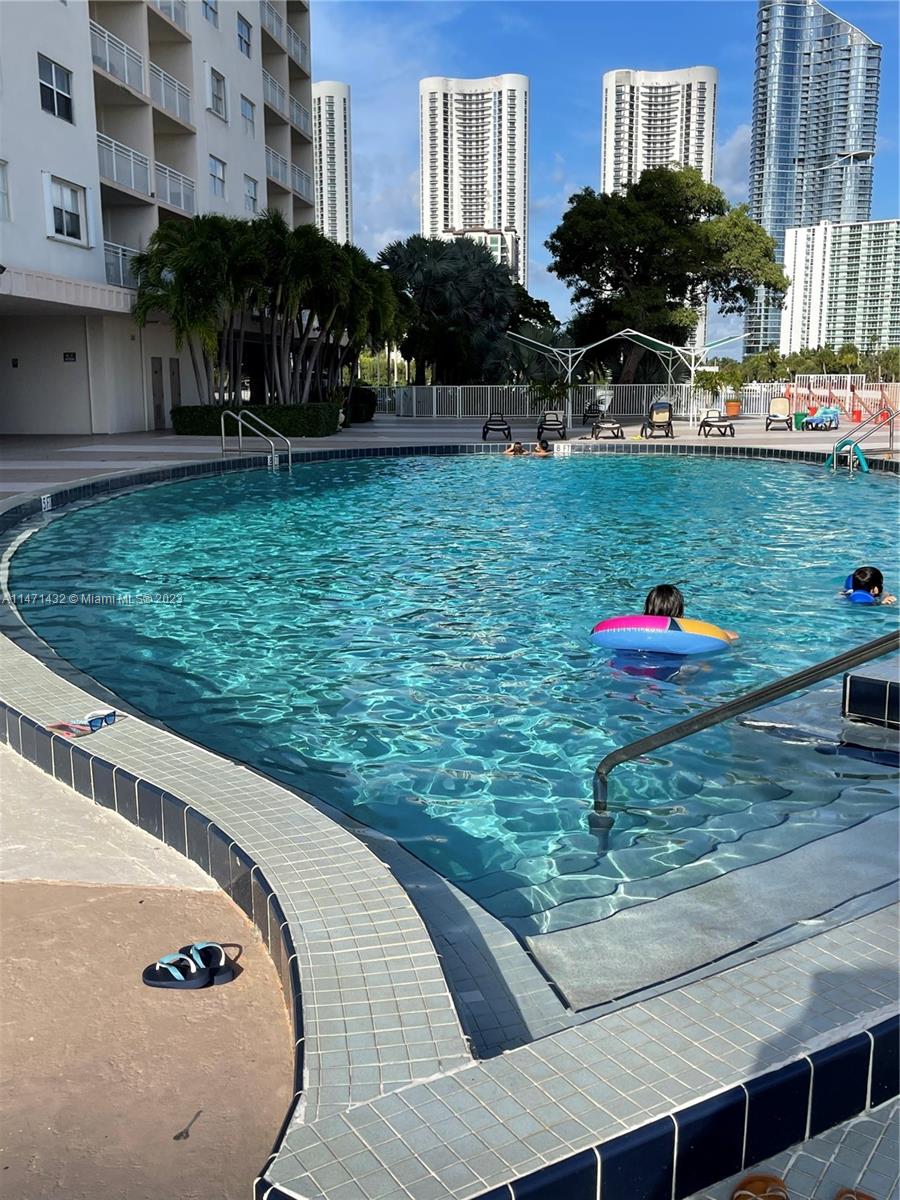 COASTAL TOWERS CONDO - Residential Lease