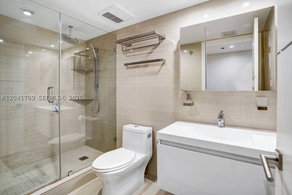 VENETIA CONDO - Residential