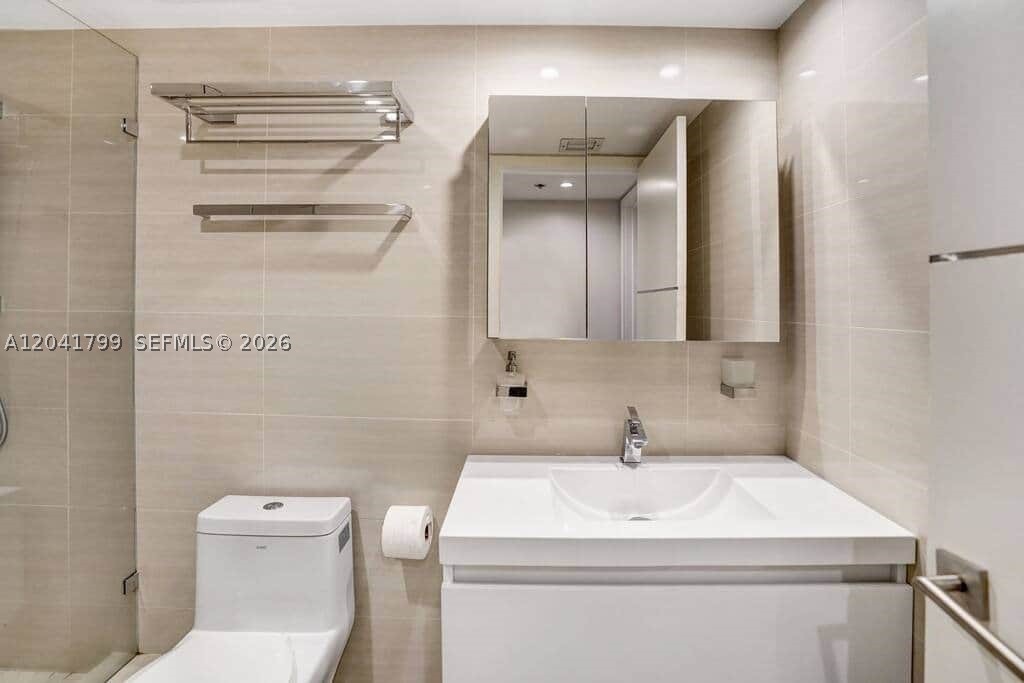 VENETIA CONDO - Residential