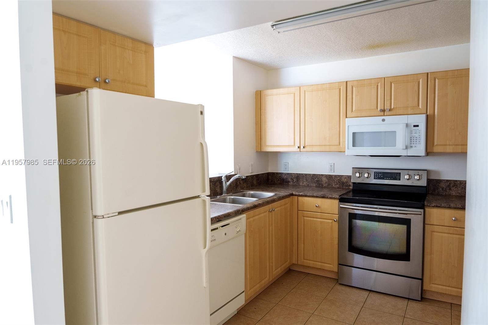 Sheridan Beach Club - Residential