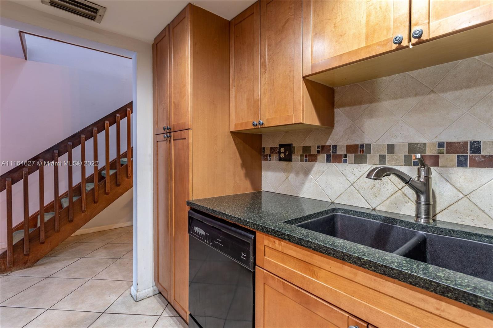 COQUINA LAKES - Residential
