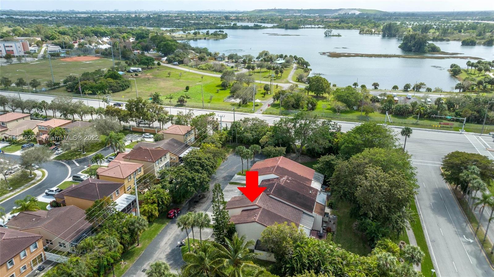 COQUINA LAKES - Residential