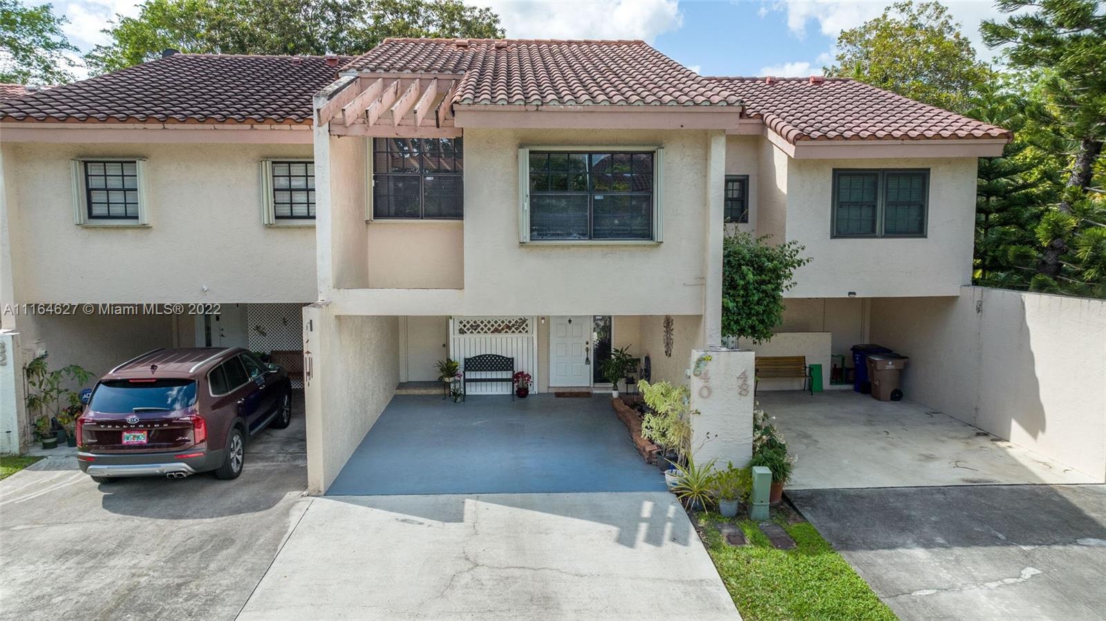 COQUINA LAKES - Residential