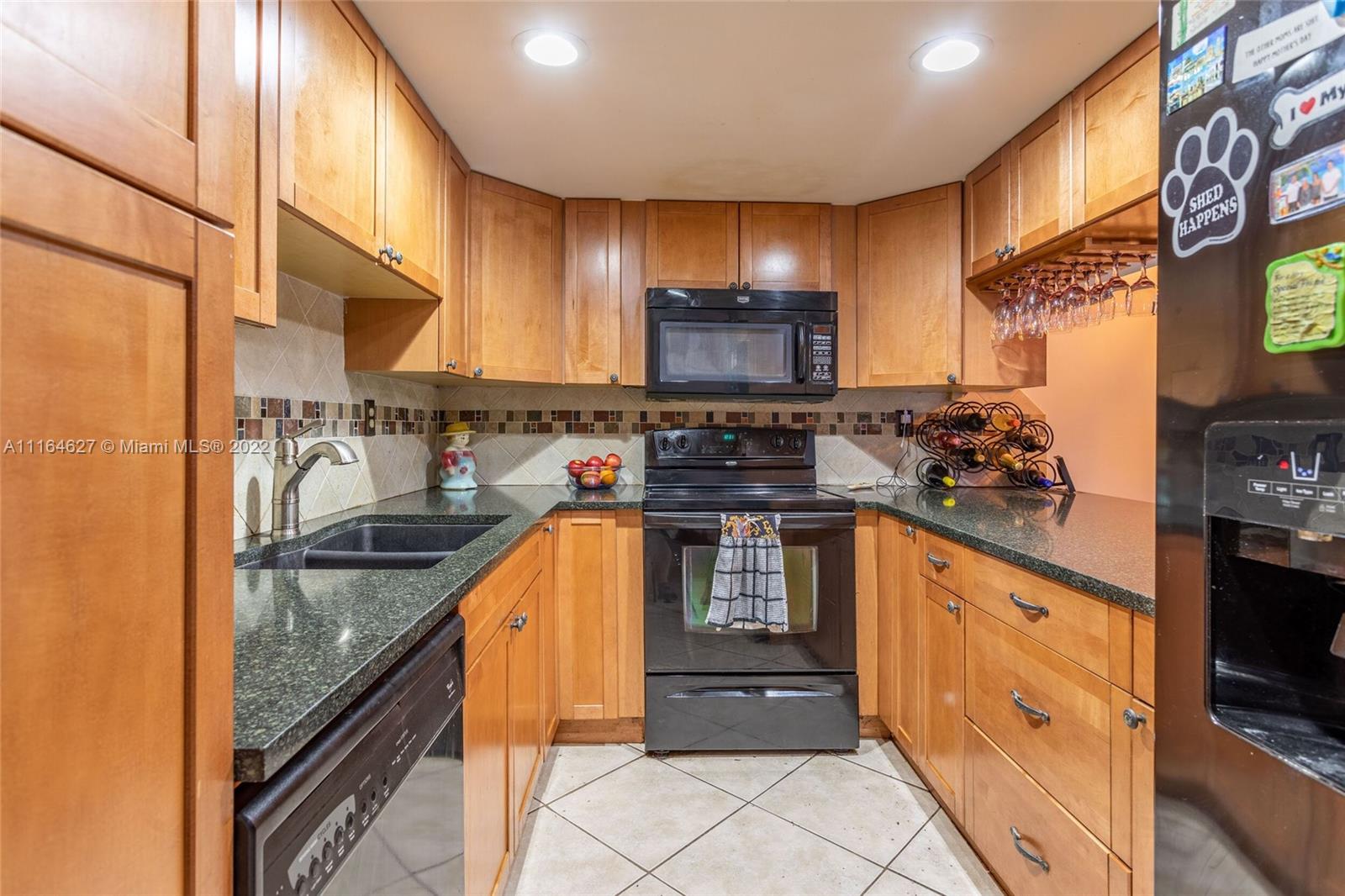 COQUINA LAKES - Residential