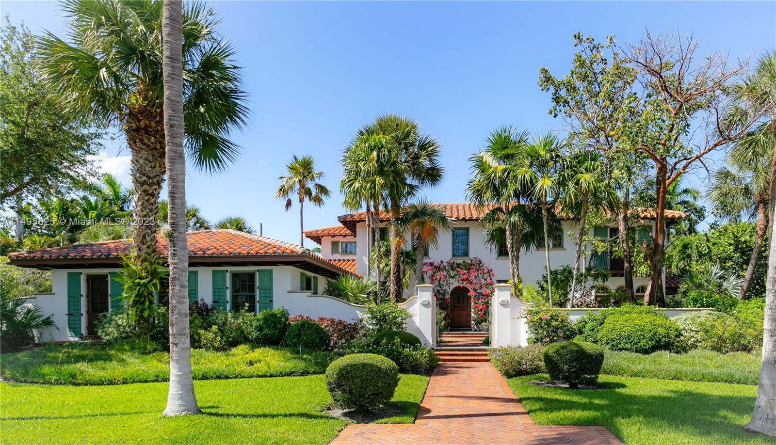LAKEWOOD - Residential