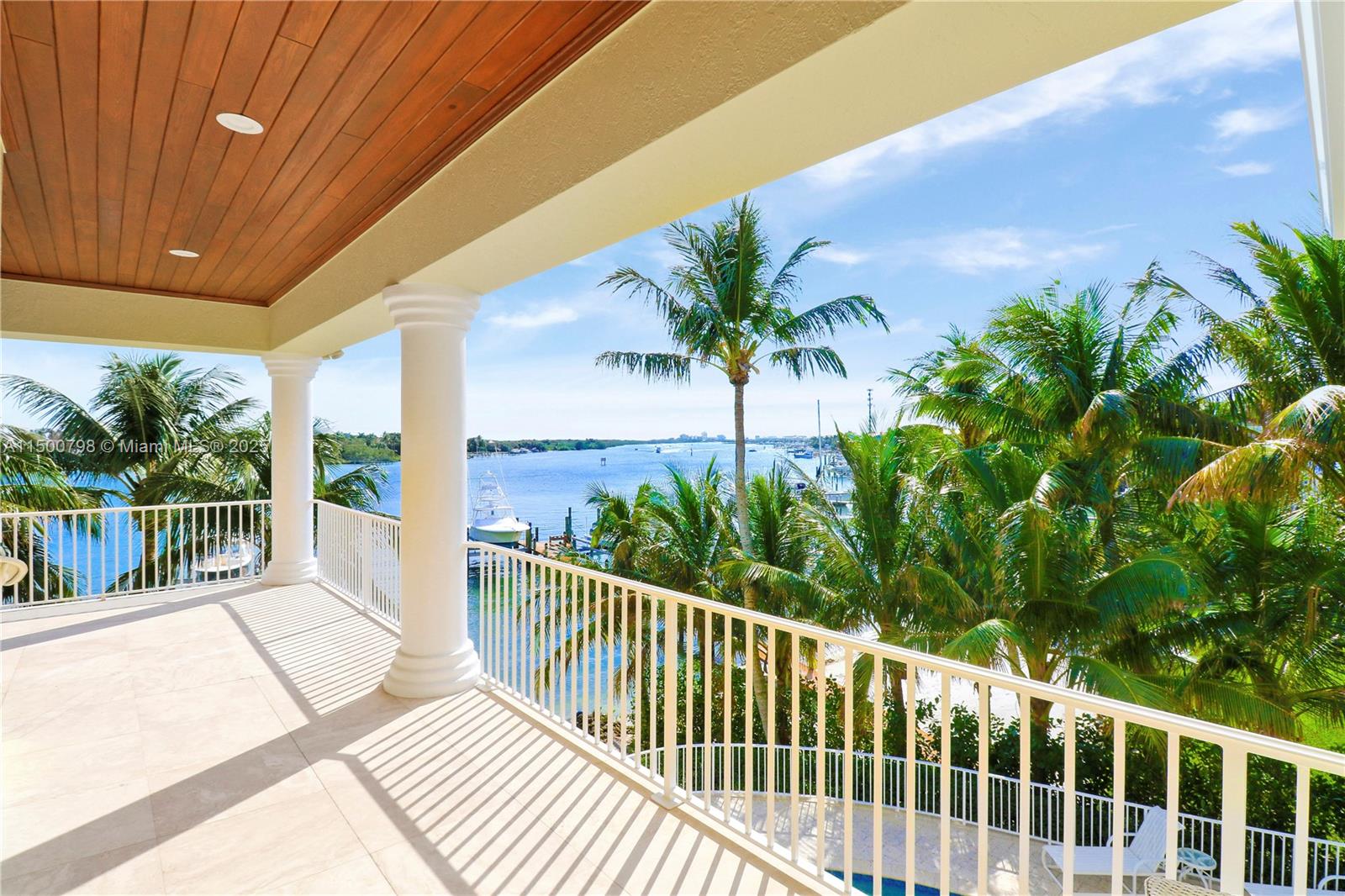 INDIAN HILLS - Residential