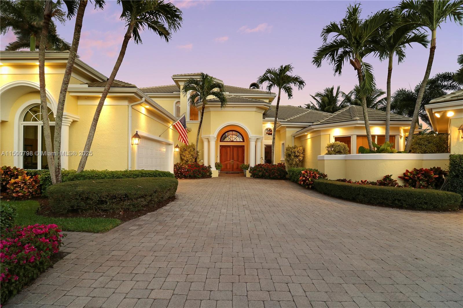 INDIAN HILLS - Residential