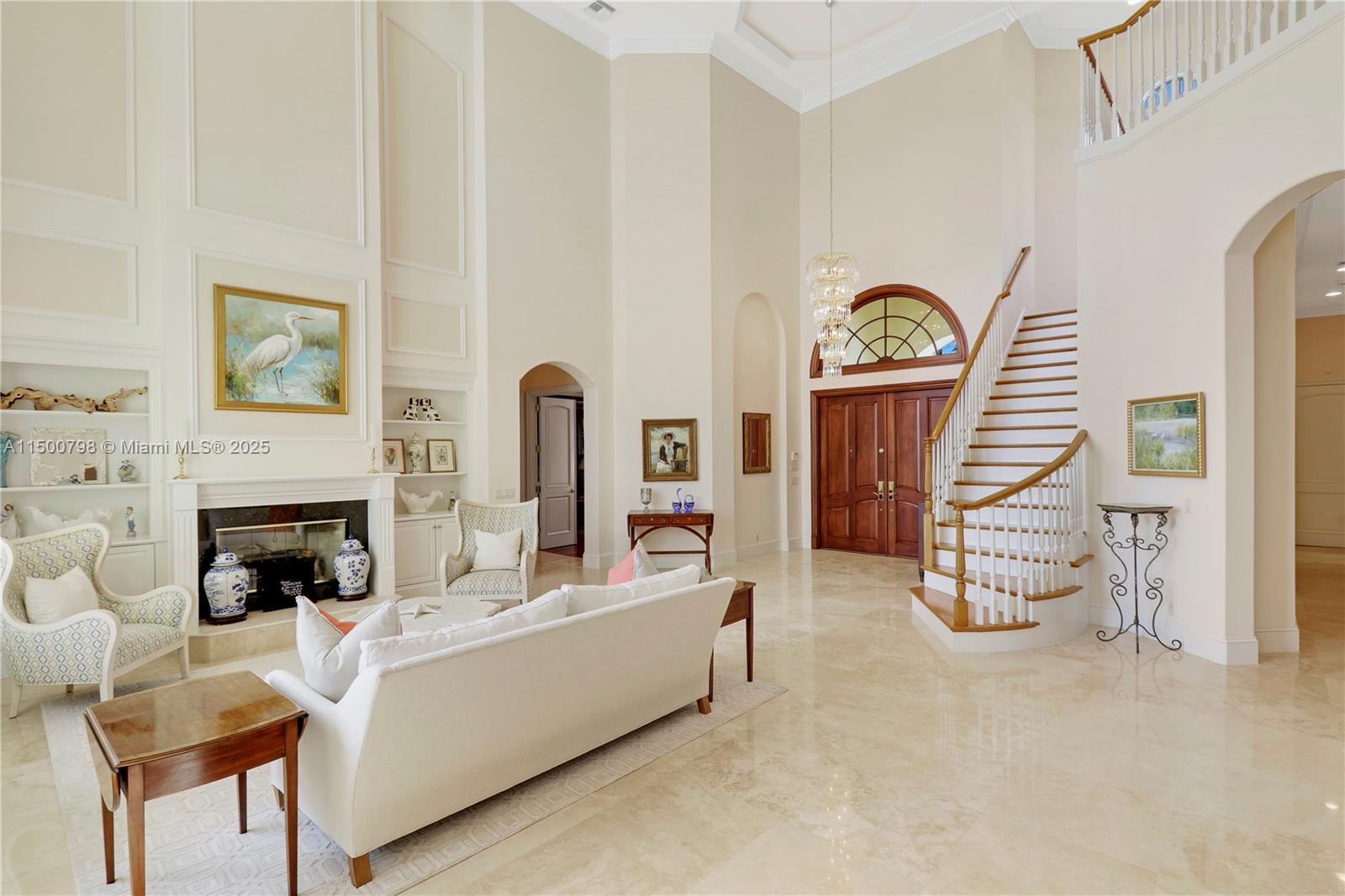 INDIAN HILLS - Residential