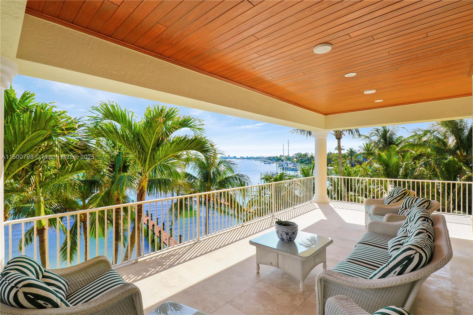INDIAN HILLS - Residential