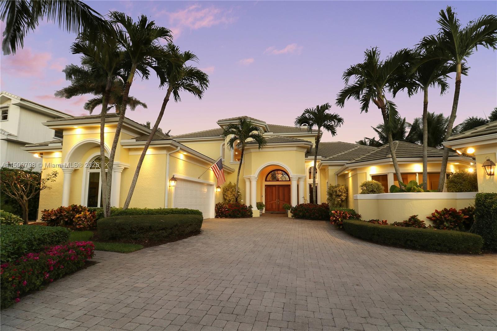 INDIAN HILLS - Residential