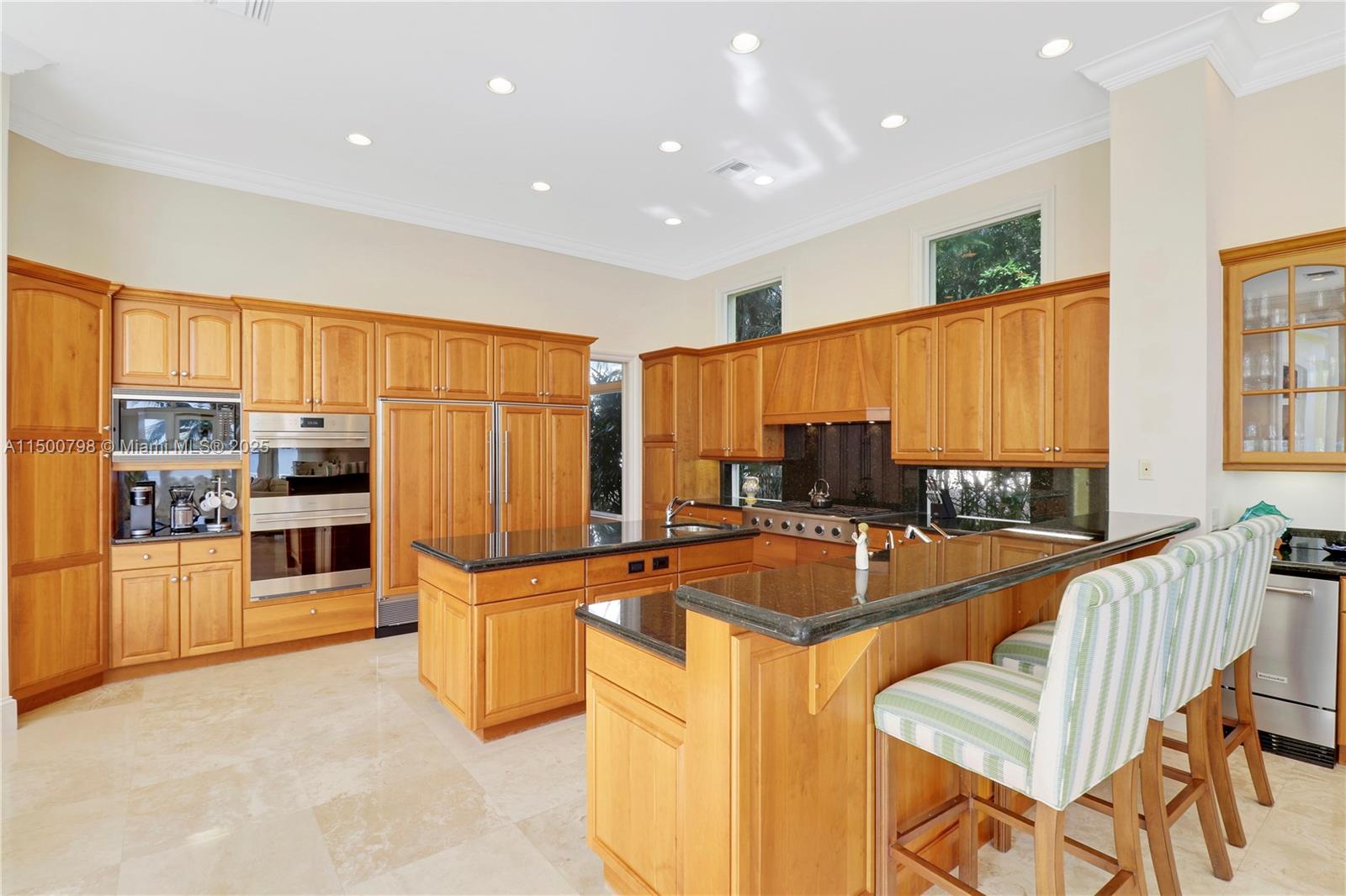 INDIAN HILLS - Residential