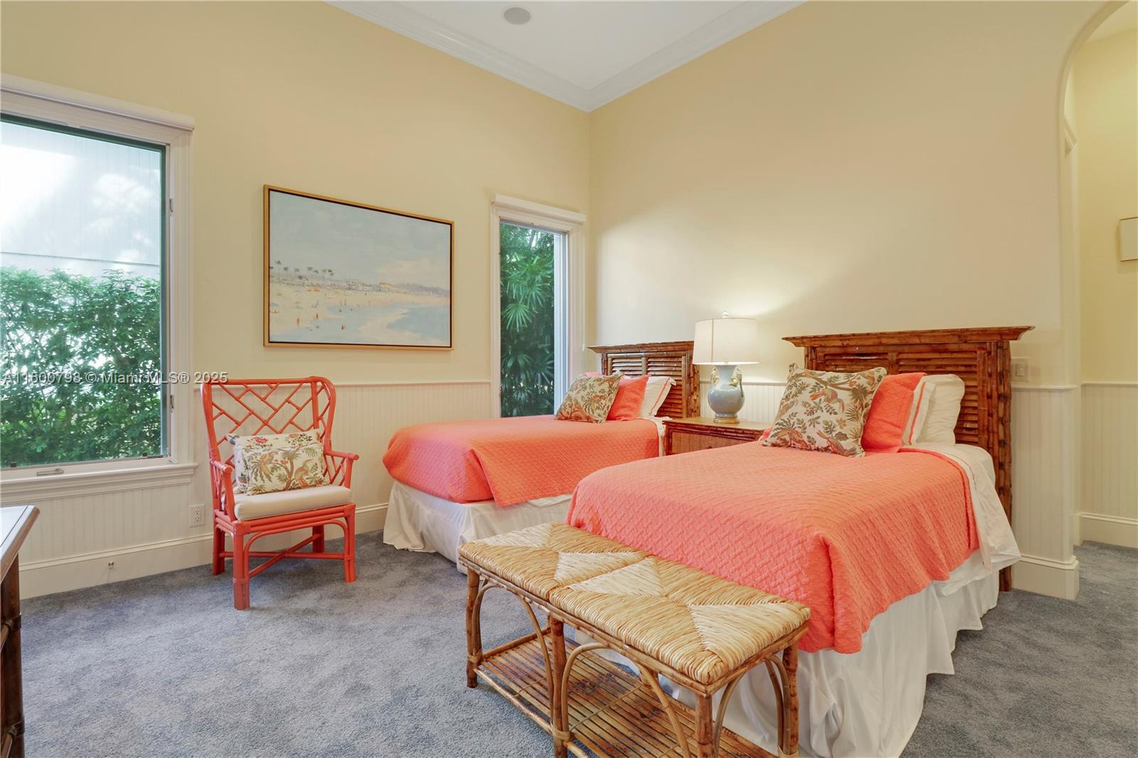 INDIAN HILLS - Residential