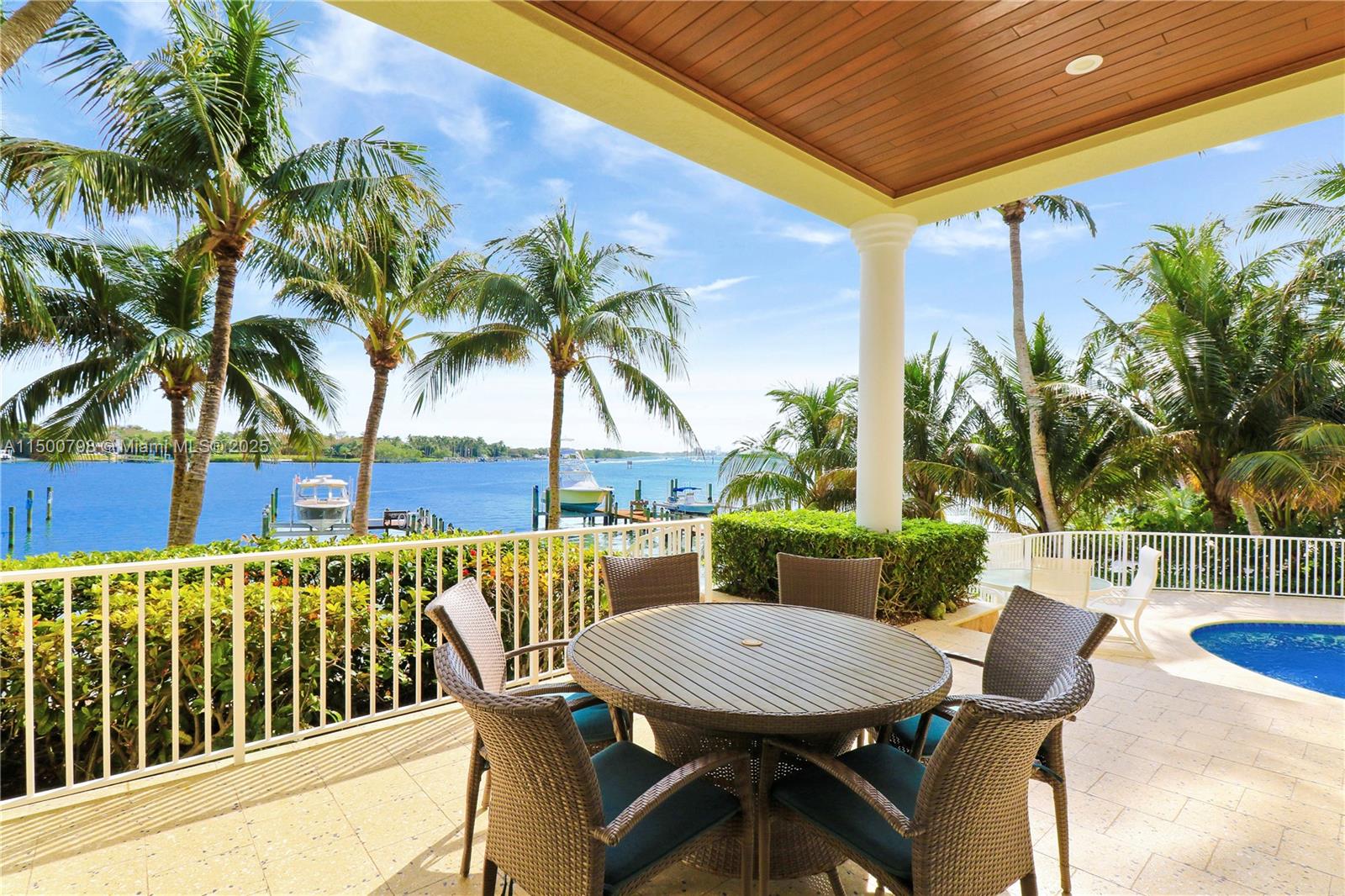 INDIAN HILLS - Residential