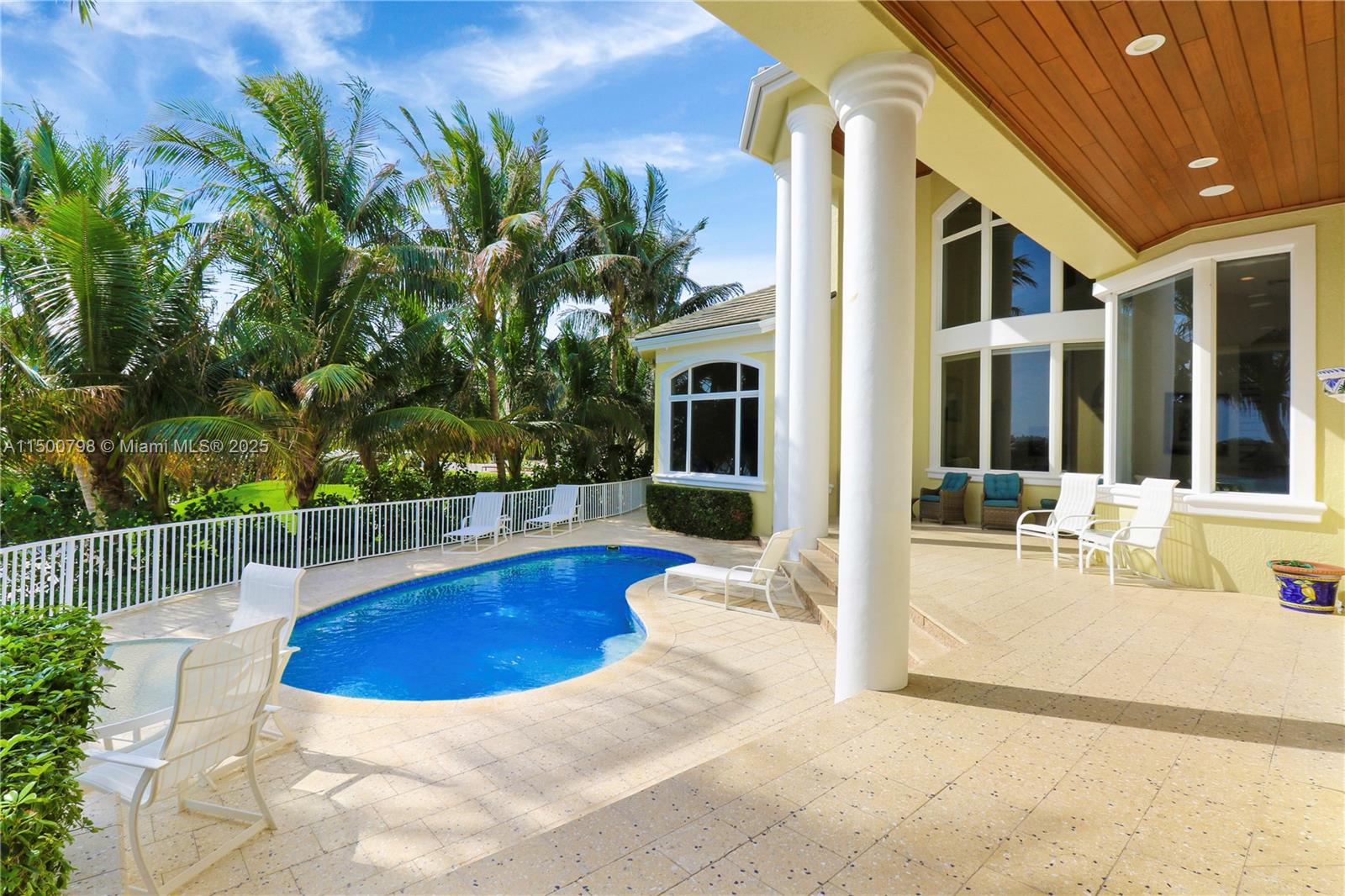 INDIAN HILLS - Residential