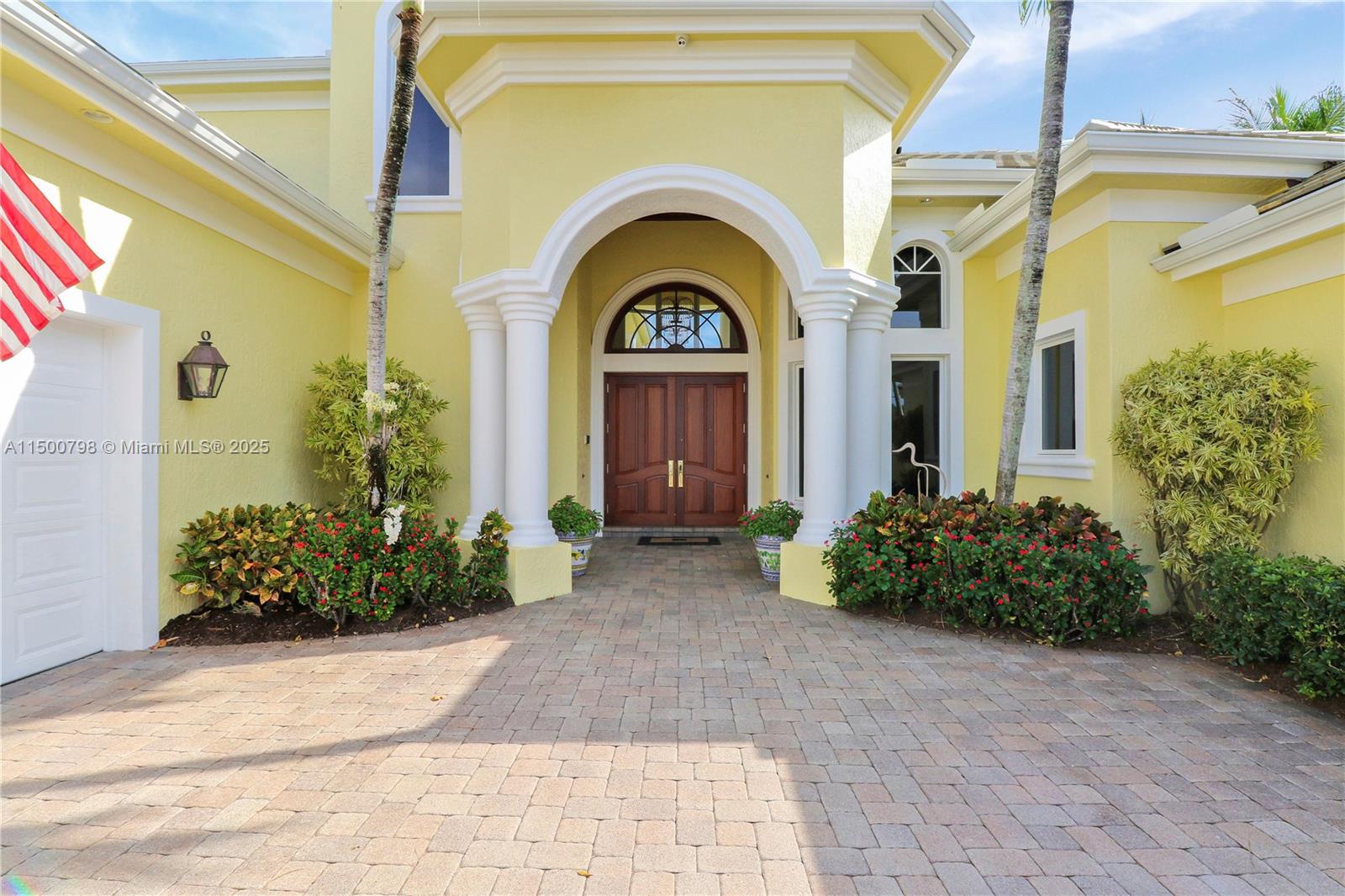 INDIAN HILLS - Residential