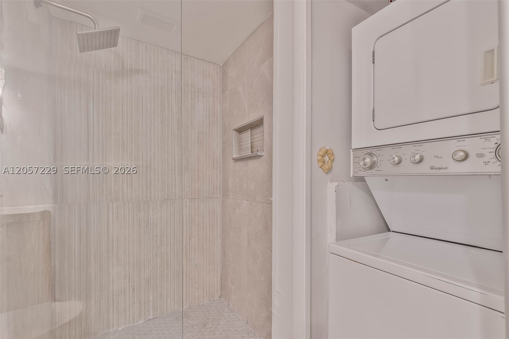 RACQUET CLUB APARTMENTS A - Residential
