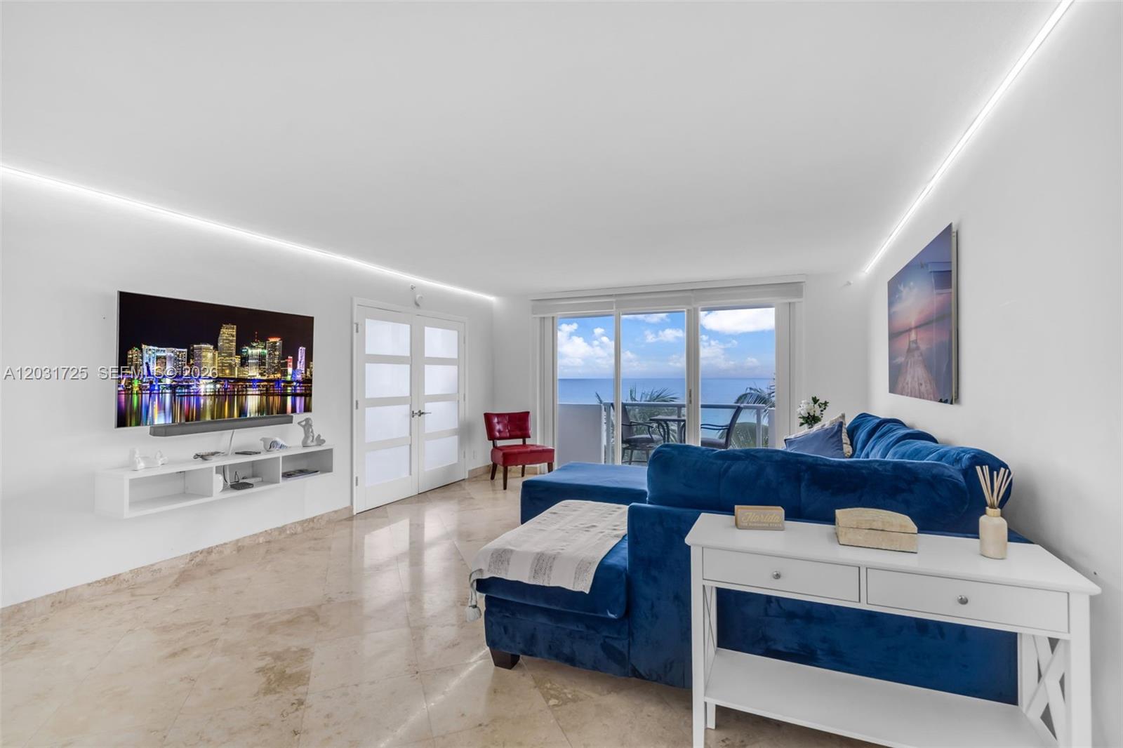 CARLISLE ON THE OCEAN CON - Residential Lease