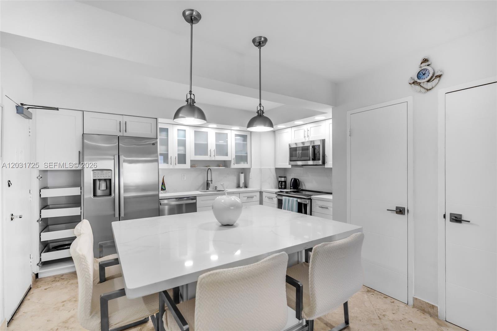 CARLISLE ON THE OCEAN CON - Residential Lease