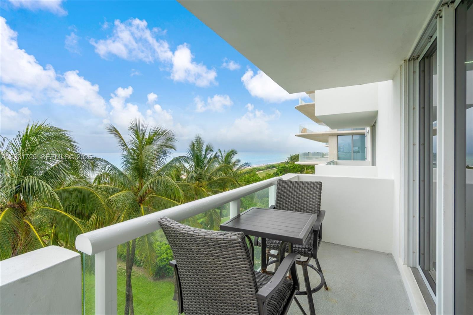 CARLISLE ON THE OCEAN CON - Residential Lease