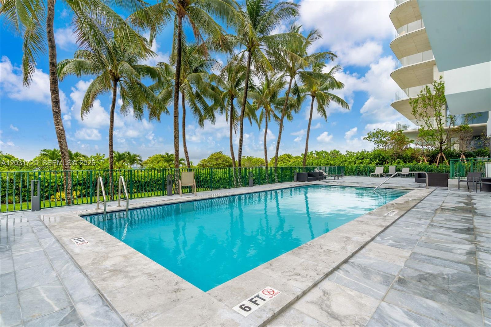 CARLISLE ON THE OCEAN CON - Residential Lease